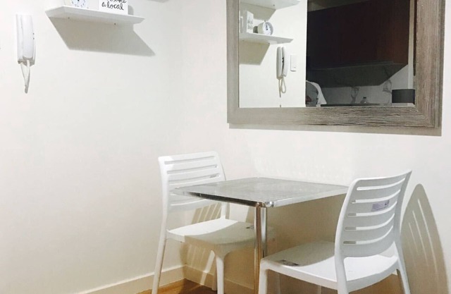 8Adriatico2 Contemporary Luxurious Studio