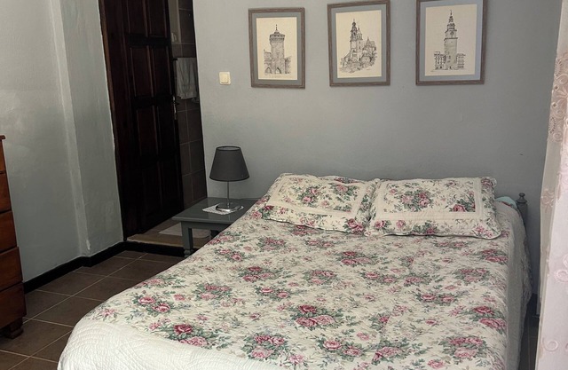 9-bedroom bed & breakfast in marvelous Muğla with AC, WiFi