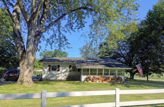 9 MILES FROM BEAVER STADIUM: Family Friendly Home in State College