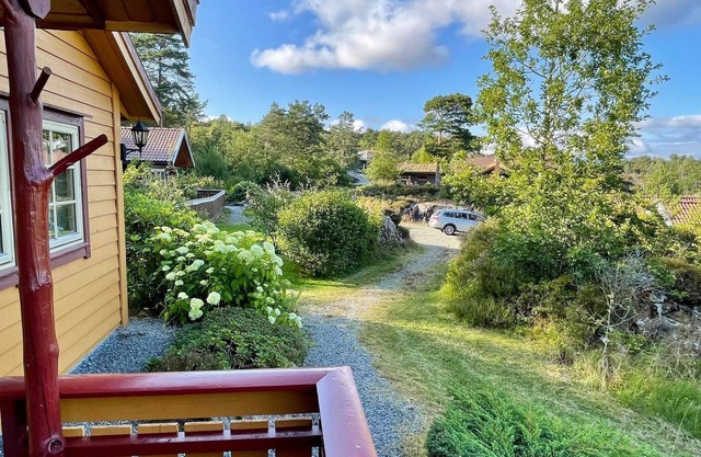 9 person holiday home in MOSTERHAMN-By Traum