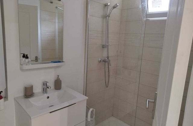 A 15 Minutes de Disneyland, Appartement F2 Idéal Pour un Couple Avec 2 Enfants