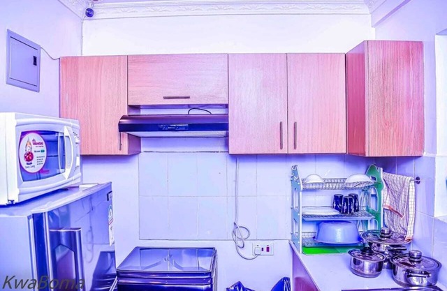 A 3 bedroom tastefully furnished apartment only 5 mins drive from Nairobi's CBD