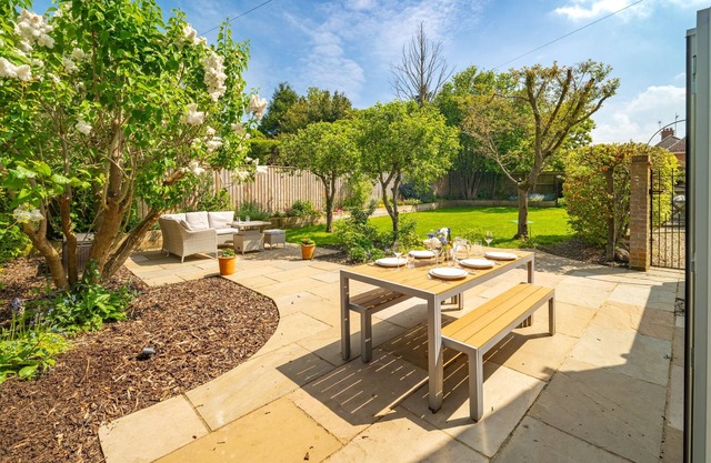 A beautifully furnished, traditional 1890's detached brick and flint cottage.