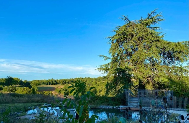 A charming and peaceful old barn surrounded with nature