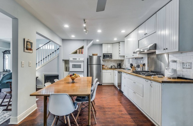 A cozy, comfortable family getaway