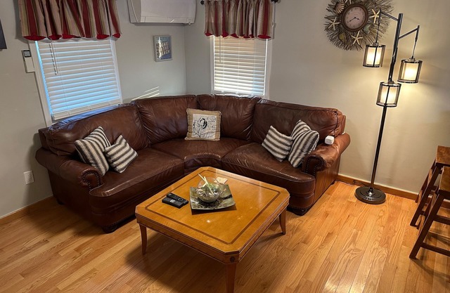 "A COZY PLACE AT FIELDSTONE BEACH"