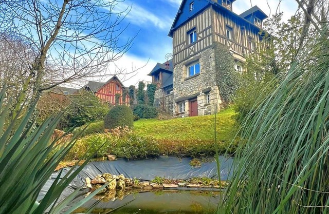 A haven of peace between Honfleur and Deauville