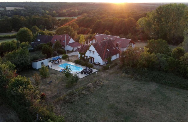 A haven of peace in the countryside with private pool.