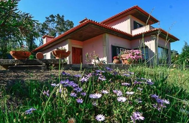 A house with a soul - House with a garden
