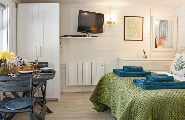 A lovely, romantic, cosy and intimate lodge.