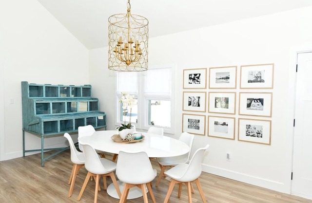 A Modern luxury oasis on the plaza