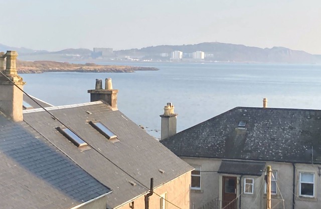 A perfect Island hideaway with super sea views over the rooftops.