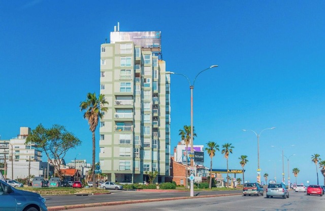 A place to enjoy. Best views and location in all Montevideo.