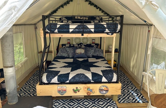 A private glamping retreat stocked with amenities and comforts in Cooperstownn