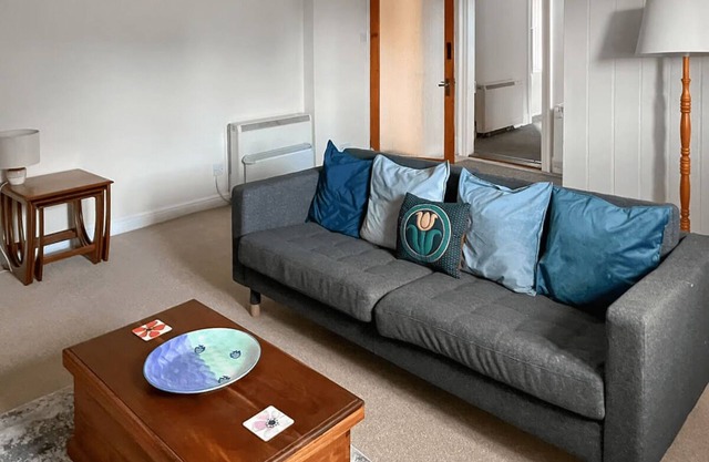 A quirky 2-bedroom town house just out of the centre of Tain.