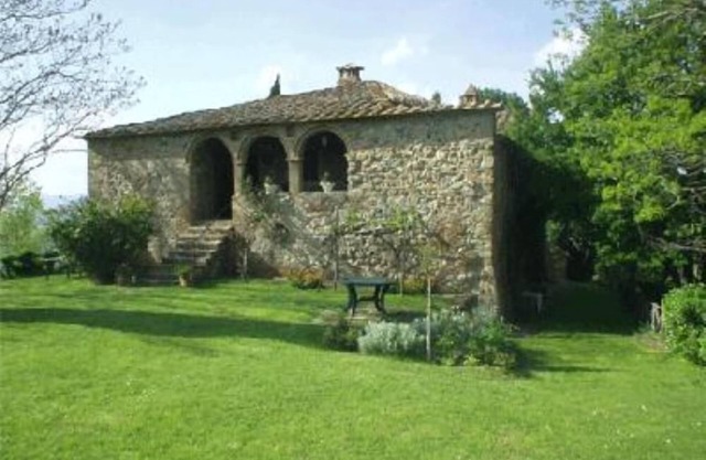 A Romantic Villa in the Heart of Tuscany