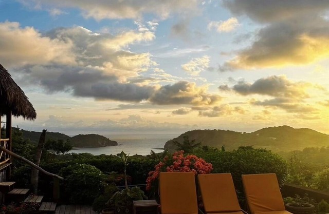 A serene ocean view getaway minutes from the heart of town