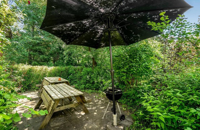 A very spacious vacation home on two floors with room for 11 guests in 5 bedrooms.
