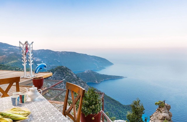 A very special house on the edge of a cliff with breathtaking view of sea