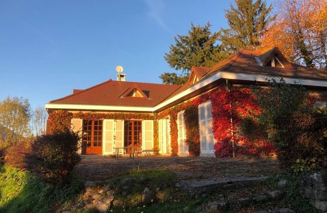 A vintage house in the heart of the mountain!