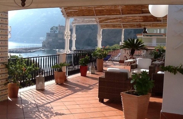 A Wonderful Waterfront Apartment in the Heart of the Amalfi Coast