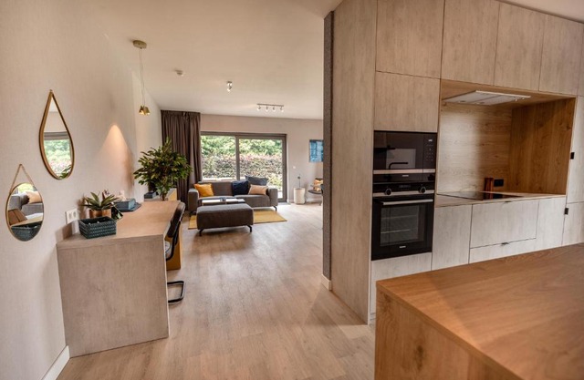 Abalona business and holiday apartments