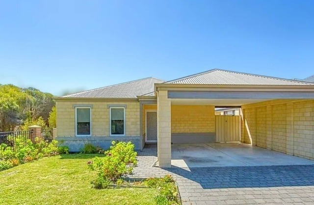 Abbey Beach House, family friendly retreat!