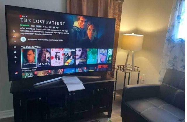 ABBY’S APT Suite , 1 Queen Bed , 65” Curved TV,nn