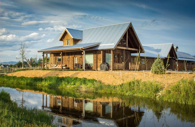 ABC acres' Guest House - Agritourism & Adventure in Montana's Bitterroot Valley!