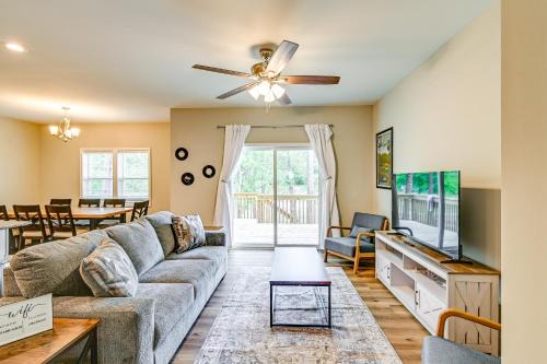 Aberdeen Townhome Near Downtown Southern Pines!
