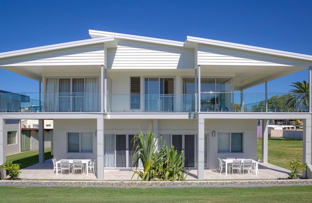 Absolute beachfront. Watch whales from the balcony