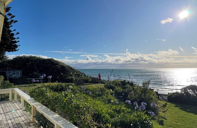 Absolute beachfront Raumati