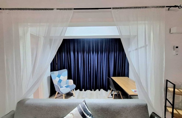 Abstract by the Sea ,Charming 1-bedroom apartment with AC, in lovely Larnaca