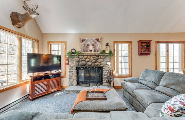 Access to Jack Frost Ski Resort: Home w/Hot Tub