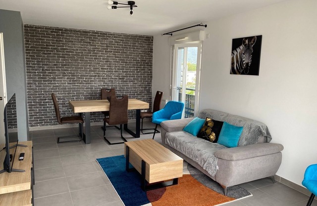 Accommodation near CERN, Switzerland and airport with private parking