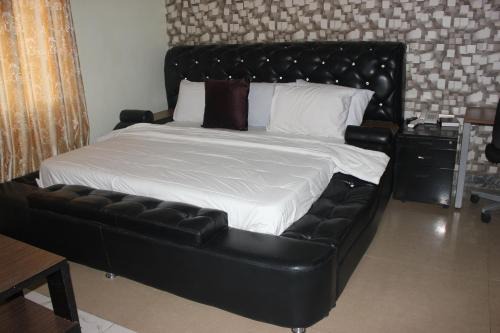 Adbates Suites and Recreation