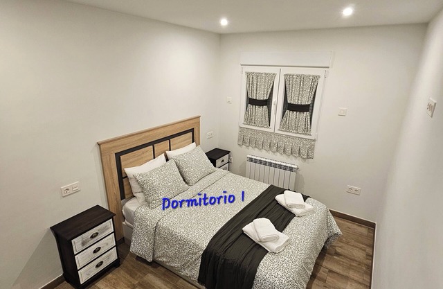 Adoracte 4 Mieres, Apartments Asturias