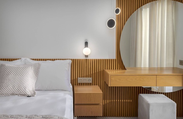 Adore White Natural Retreat by Estia