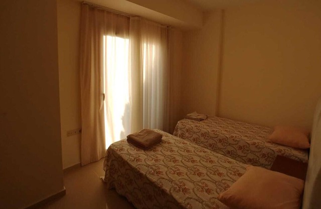 Aegean Pearl Suites 3+1 front of pool, beachfront