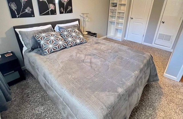 Affordable Long-Term Work or Study Rental