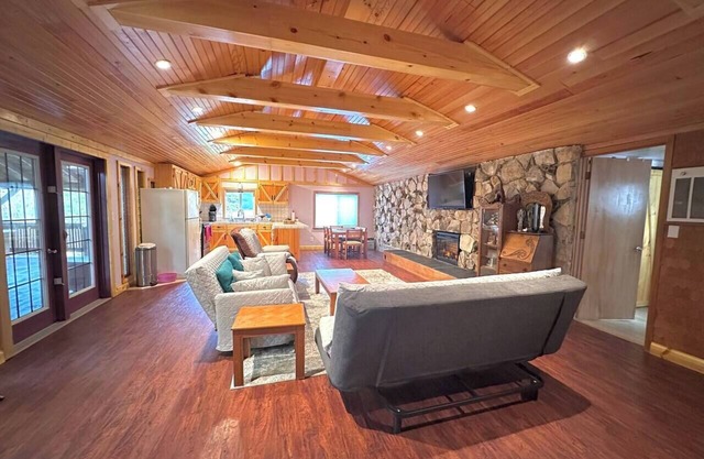 Agate Beach Bungalow