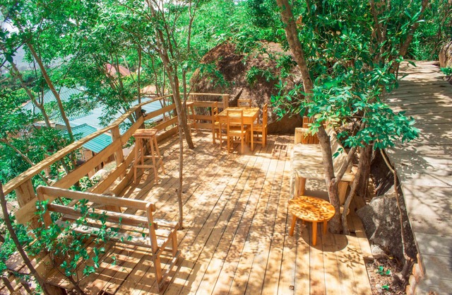 Aika Sunrise:Your Home in the Hills Bed&Breakfast