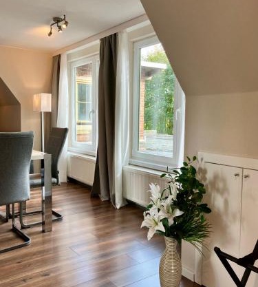 Airport Business Apartment
