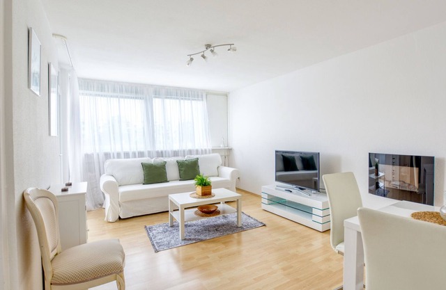 Airport/free parking - Modern and luxury apartment