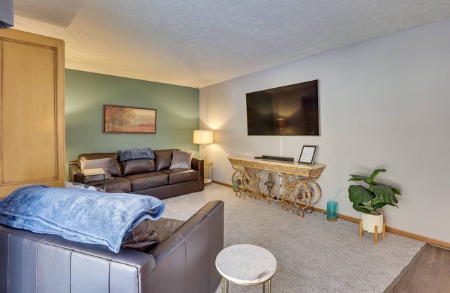 Akron Home w/Deck: Walk to Towpath Trail!