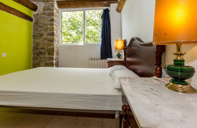 Alberg La Solana - B23 - Suite Double Room (2 guests)
