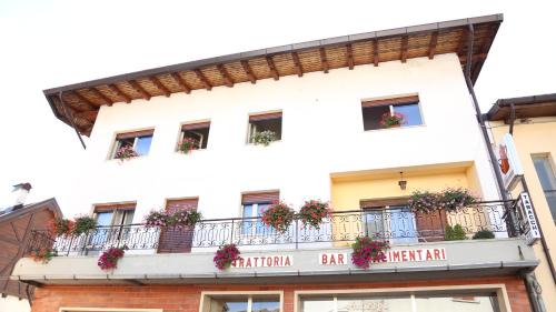 ALBERGO AL CACCIATORE