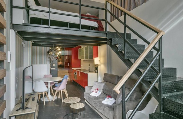 ALCAM SOCCER LOFT APARTMENT
