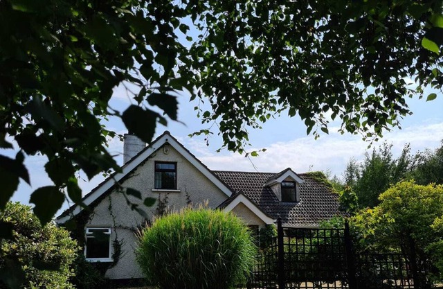 Aldergrove Cottage