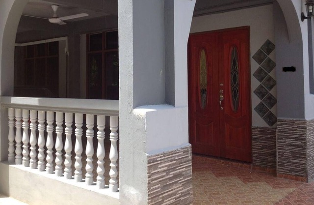 Alif Holiday Home At Kota Bharu